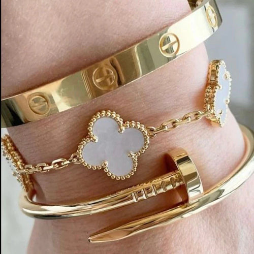 Conjunto de estilo elegante